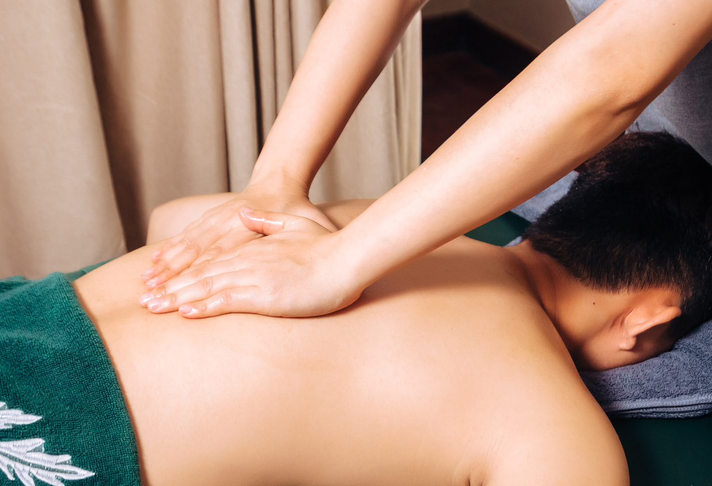 https://www.spamaso.com/bai-viet/nam-gioi-co-nen-massage-tri-lieu-hay-khong/nam-gioi-co-nen-massage-tri-lieu-hay-khong3.jpg